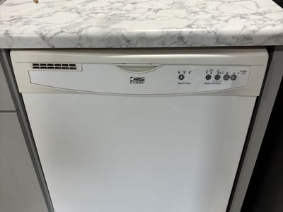 Estate dishwasher