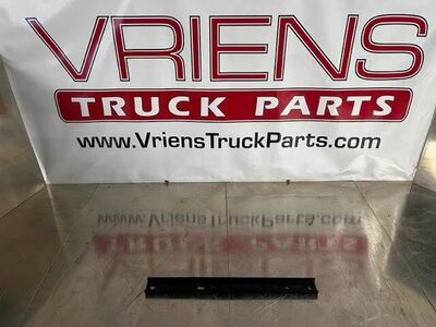 Peterbilt 389 Bracket