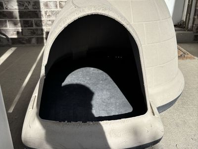 Dog Igloo
