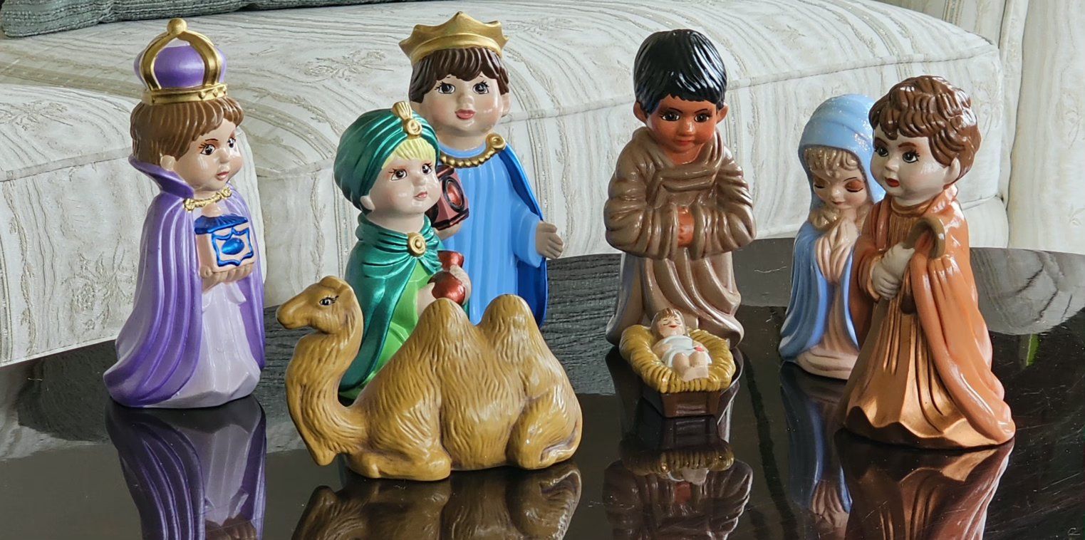 Vintage Ceramic Children's Nativity Scene Figurine Set Arnel 1975 Handpainted ~8"T 8Piece Set