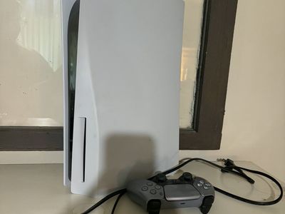 Sony PlayStation 5 PS5 Disc Version Console with Controller - Used Gaming System