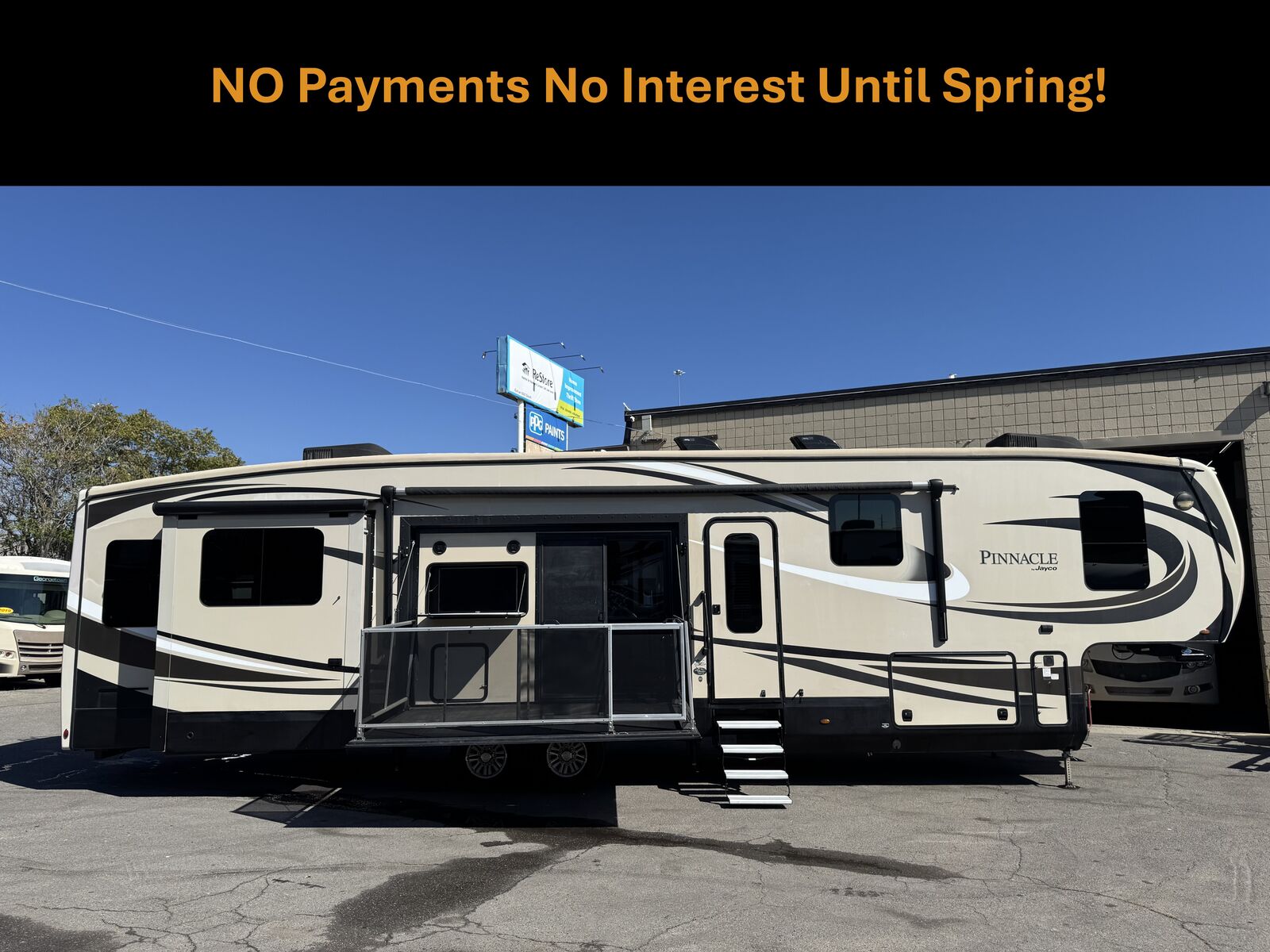 2017 Jayco Pinnacle In Excellent Condition and Included Warranty