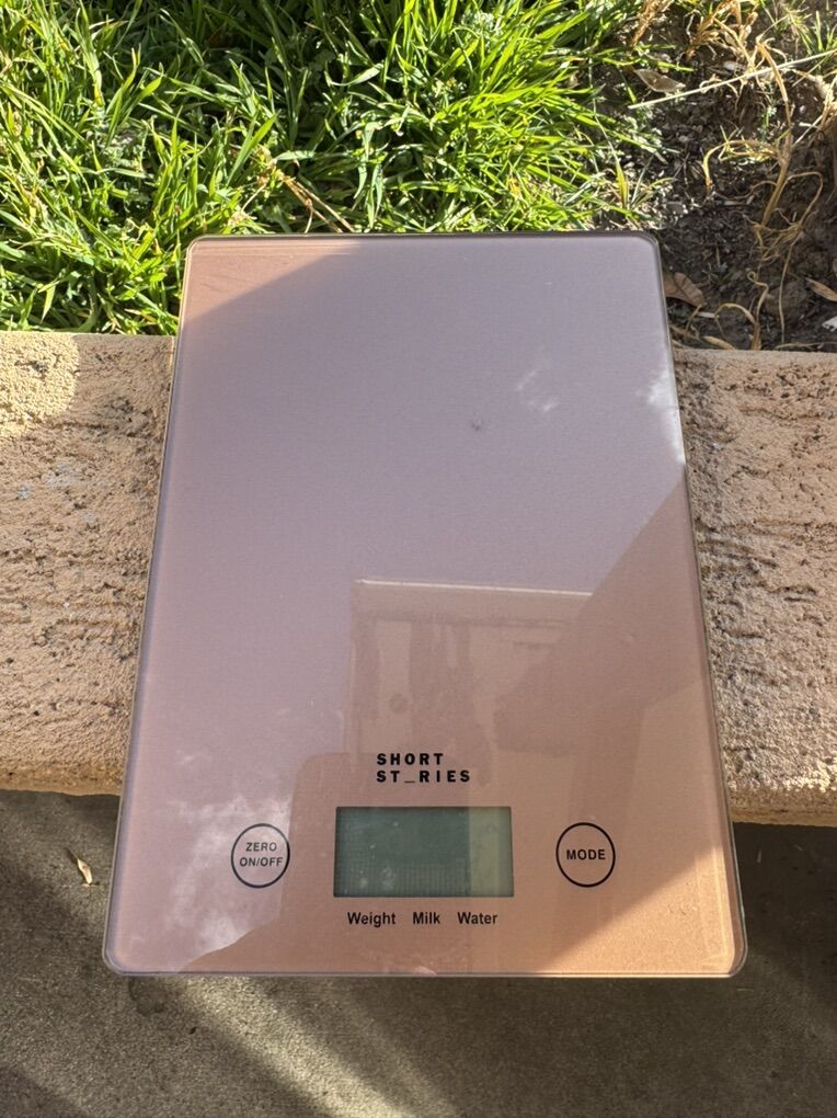 Short Stories Glass Digital Kitchen Scale Rose Gol
