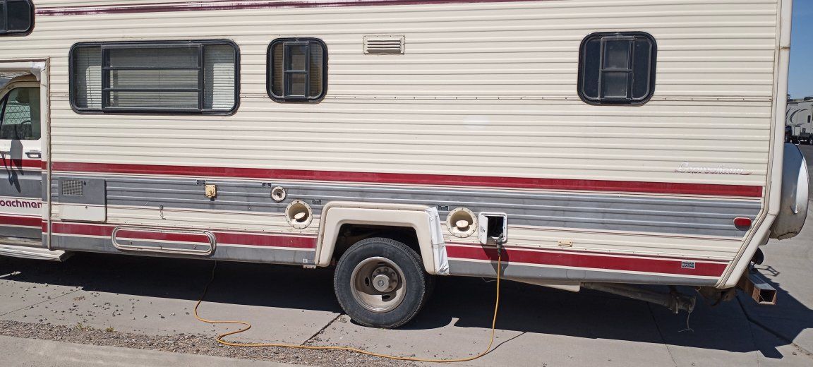 Coachmen Class C Motorhome RV