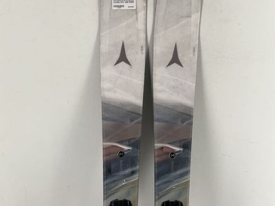 2026 Atomic Women's Maven 86 C w/ Atomic Strive 11 Demo Bindings