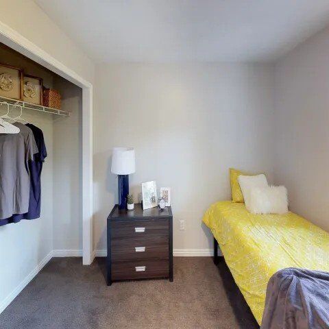 Bedroom for Rent