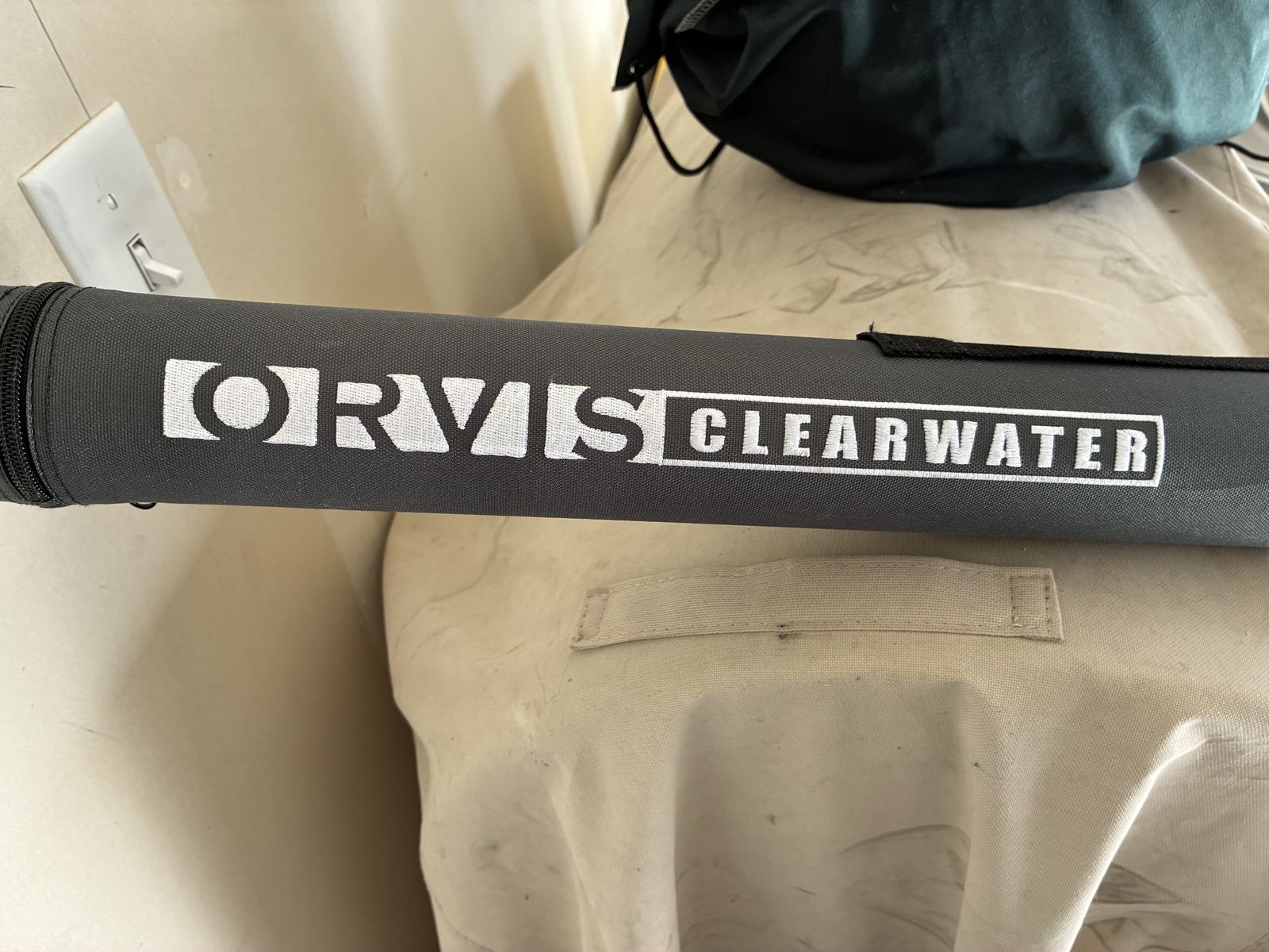 Orvis Clearwater 8'6" 8-Weight Fly Fishing Rod Tube Case - Excellent Condition