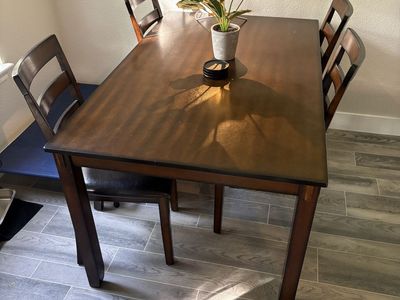Table and chair set