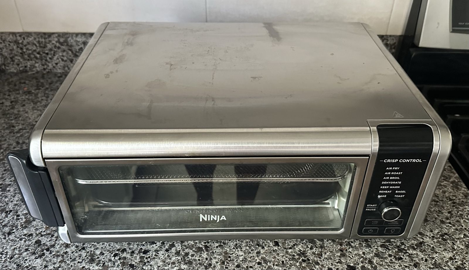 Ninja Foodi 8-in-1 Digital Air Fry Oven, Toaster, Broiler, Dehydrator - Stainless Steel