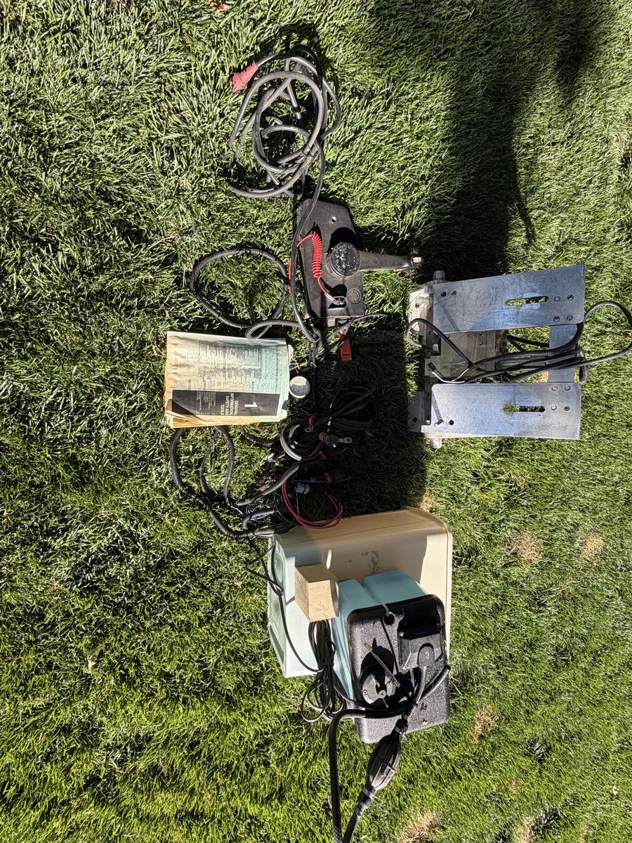 Main image 6