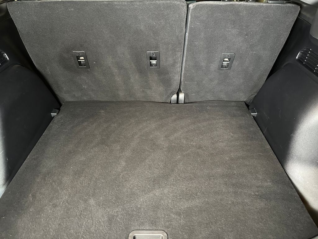 Main image 21