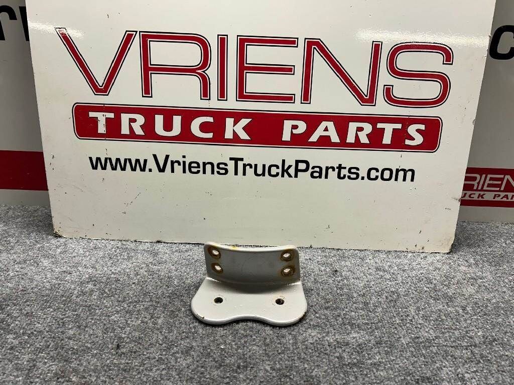 Freightliner Bracket