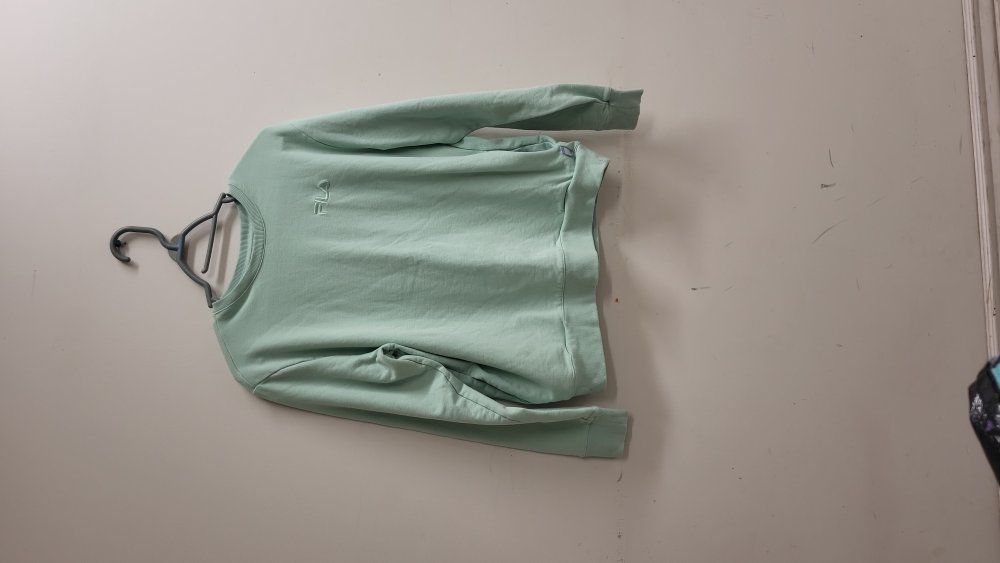 Ladies size large sweat shirt