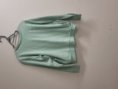 Ladies size large sweat shirt