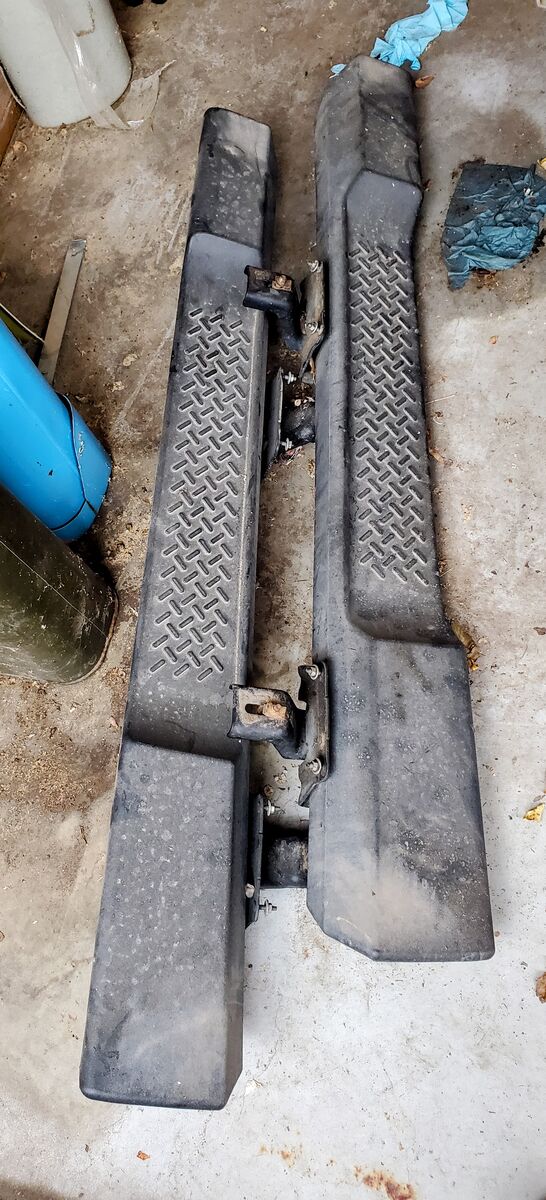 Jeep JK Wrangler OEM 2 Door Factory Running Boards w/ Brackets 2007-2017