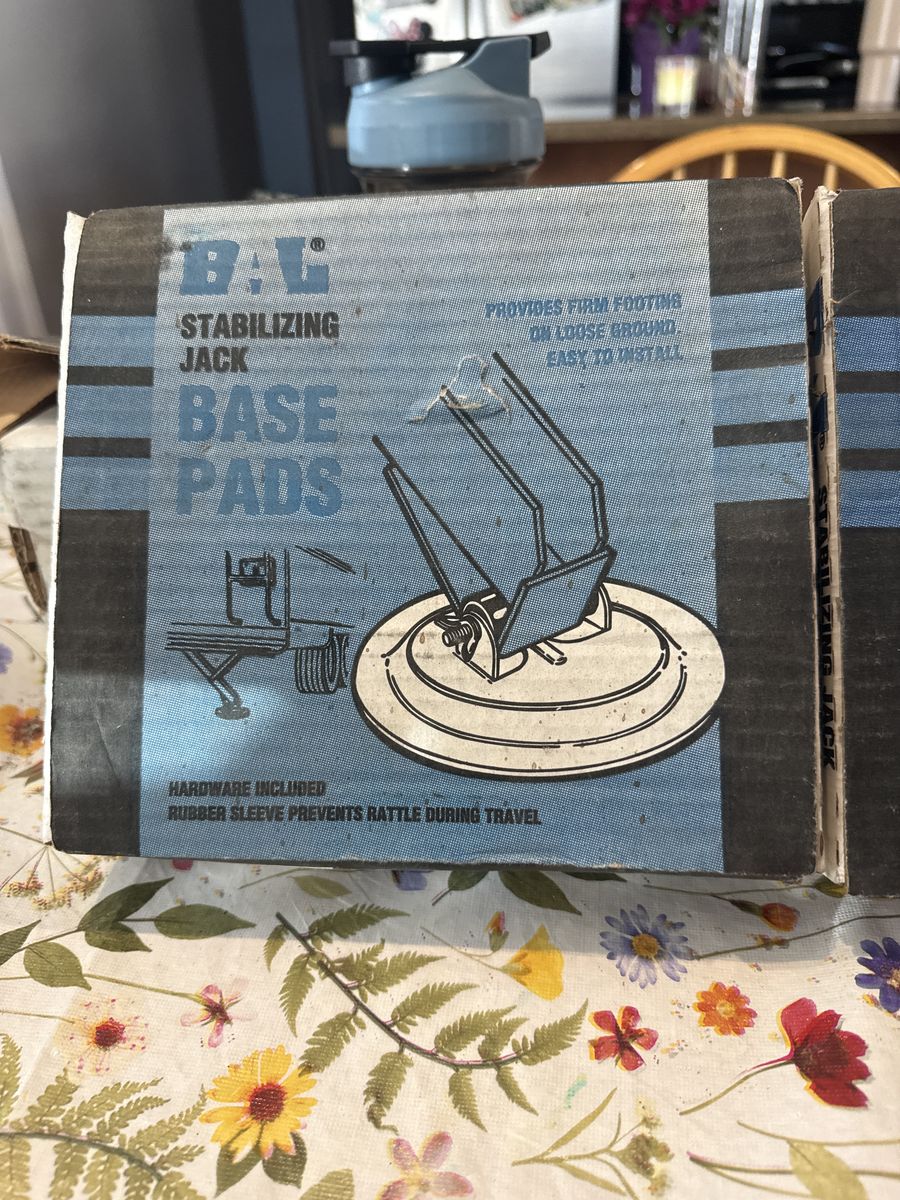 Stabilizing Jack Base Pads