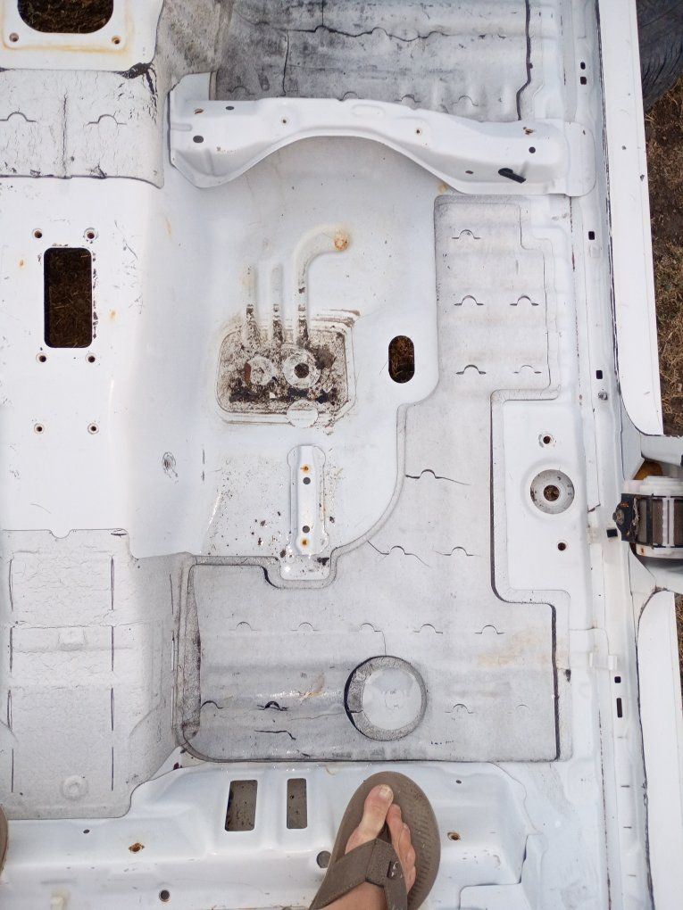 Main image 15