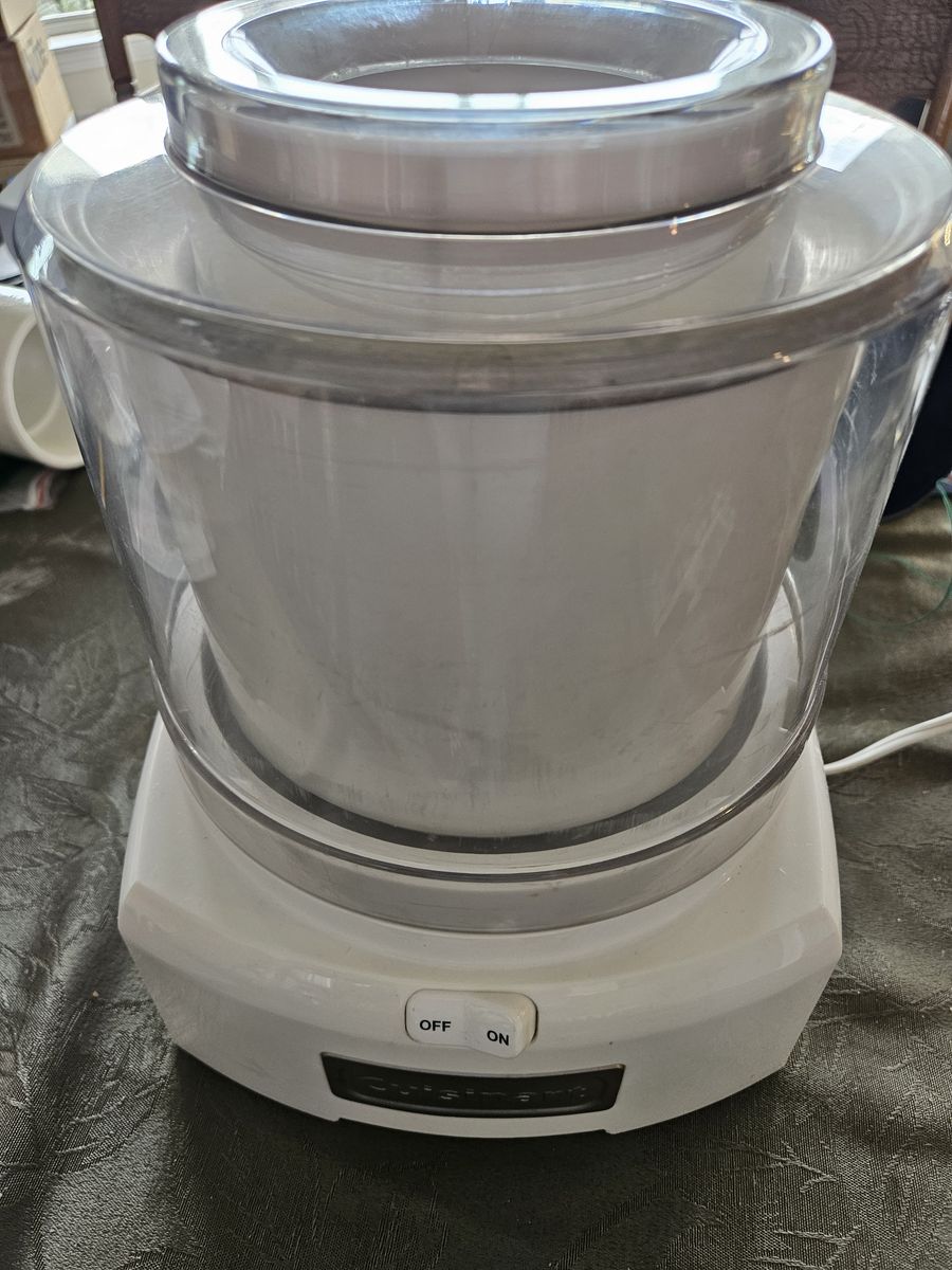 Cuisinart Automatic Frozen Yogurt-Ice Cream and Sorbet Maker,