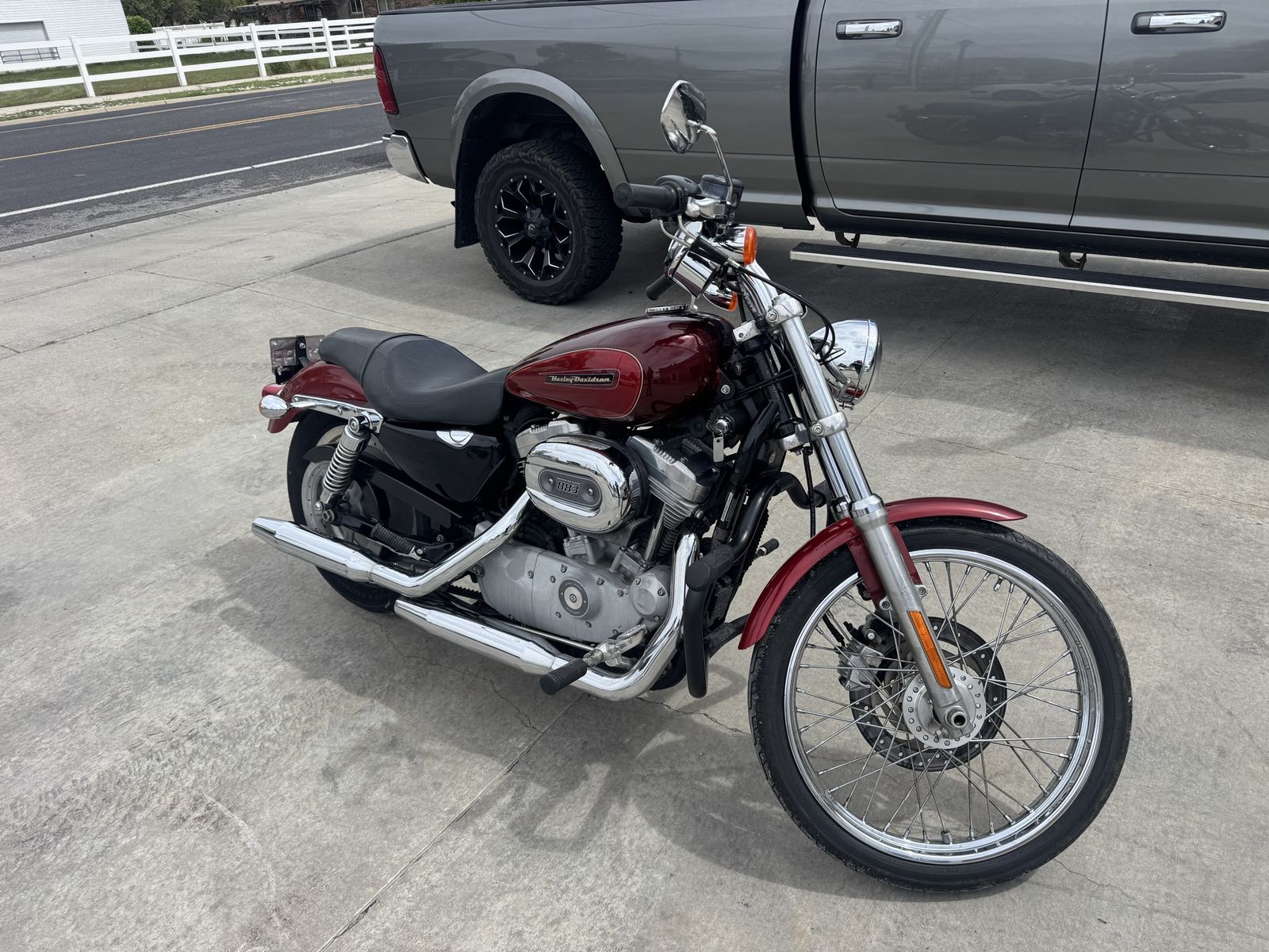 Harley Sportster 883