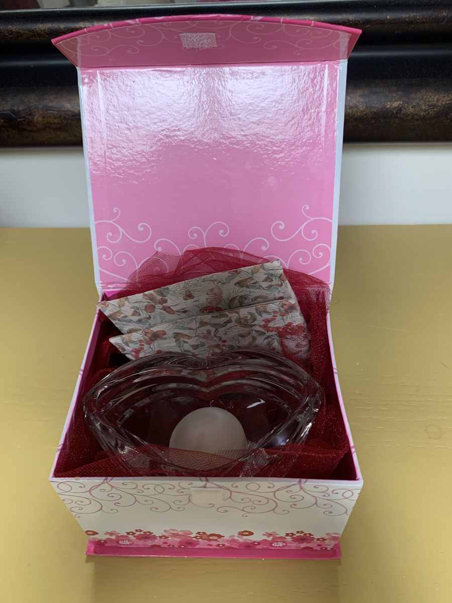 Mikasa Crystal Candle Holder And 2 Sachets