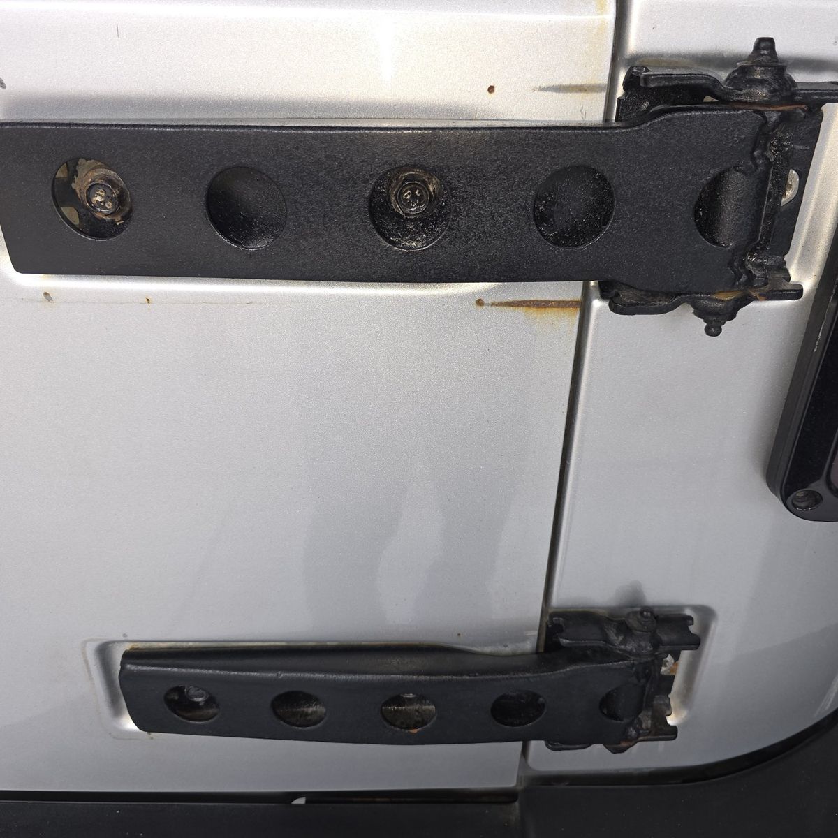 Trade jk aftermarket hinges for factory