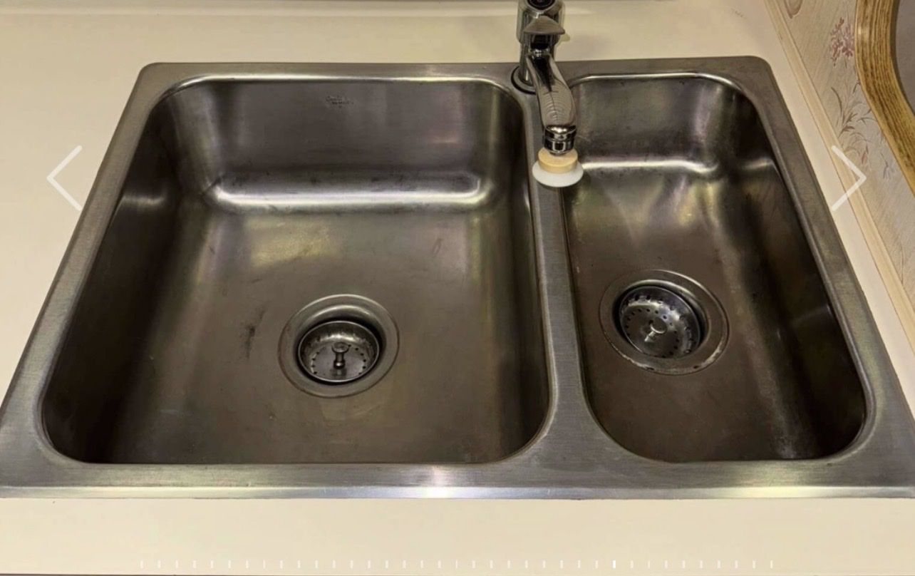 Main image 7