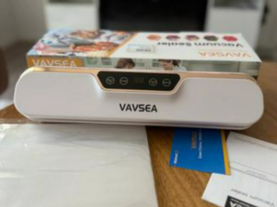 New in box Vacuum Sealer