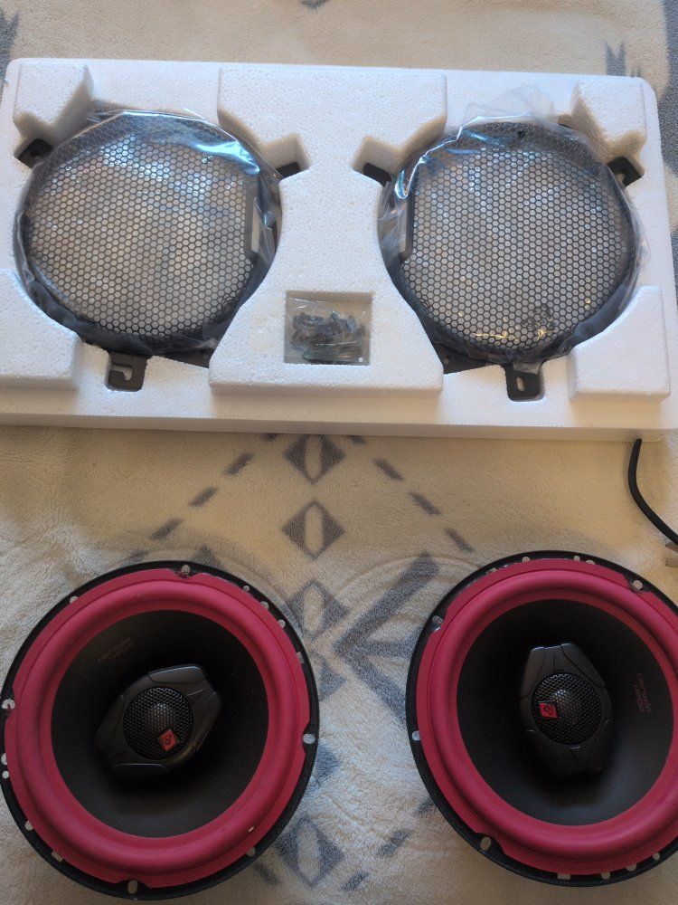 Polk Audio Car Audio Amplifier Set PA D1000.1 & PA D4000.4 with JBL GTO809C Speakers
