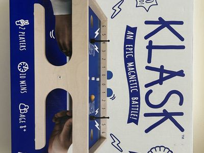 KLASK Magnetic Battle Game