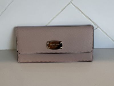 Michael Kors Saffiano Leather Continental Wallet - Pale Pink/Blush with Gold Hardware