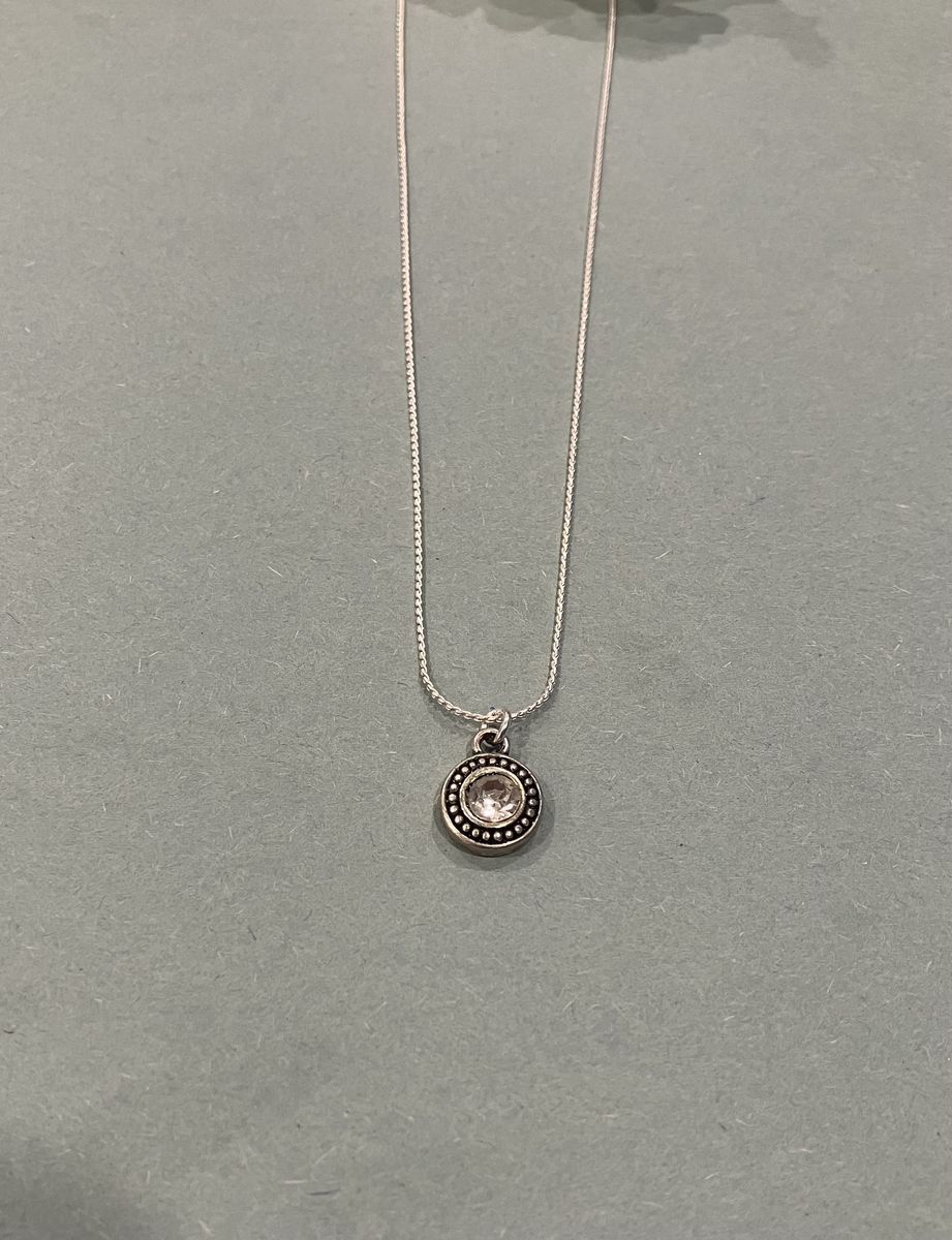 Minimalist Style Silver Rhinestone Pendant Necklace