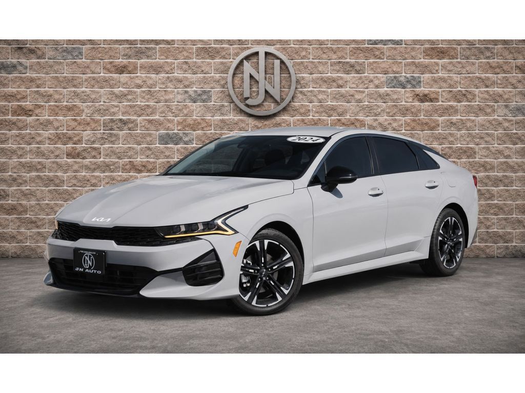 2024 Kia K5 GT-Line