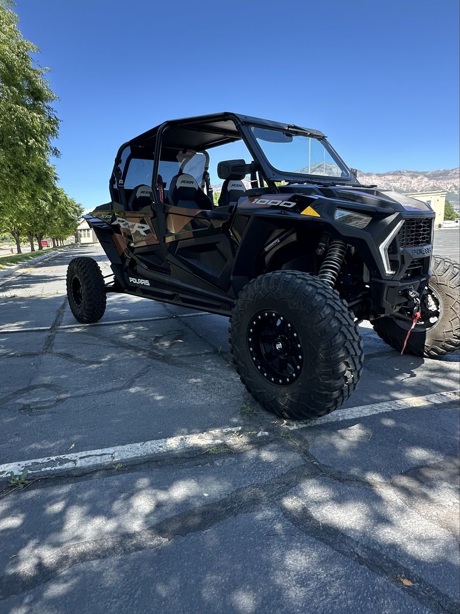 2021 Razor