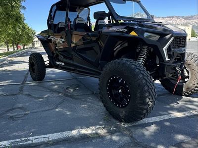 2021 Razor