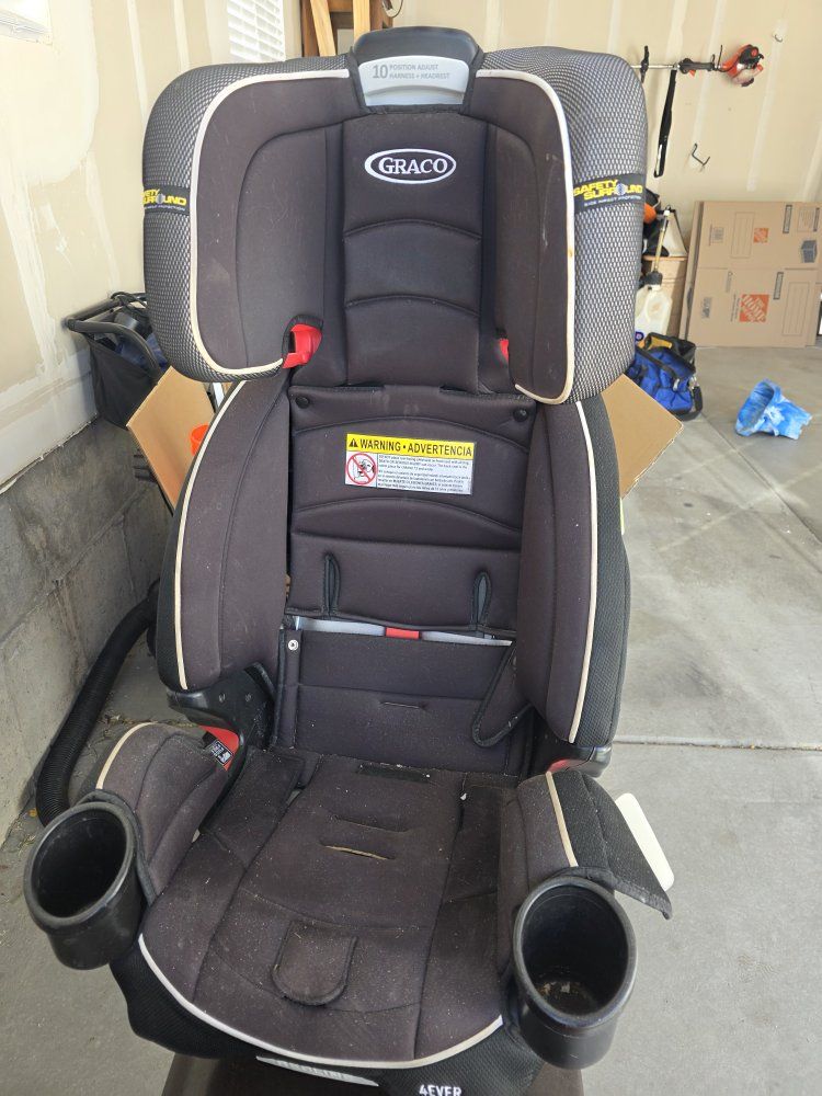 GREICO CAR SEAT AND TODDLER SEAT