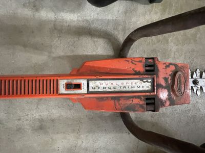 Dual Speed Sunbeam 12” Electric Hedge Trimmer
