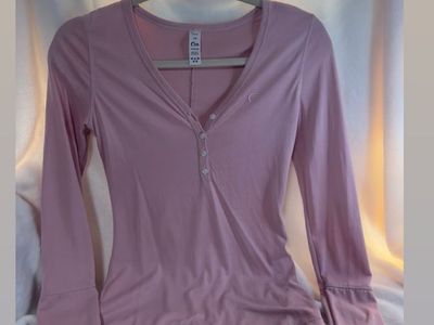 Zyia Active Pink Long Sleeve V-Neck Henley Top