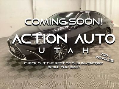 2023 Lexus ES Base