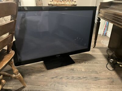 55 Inch Panasonic TV