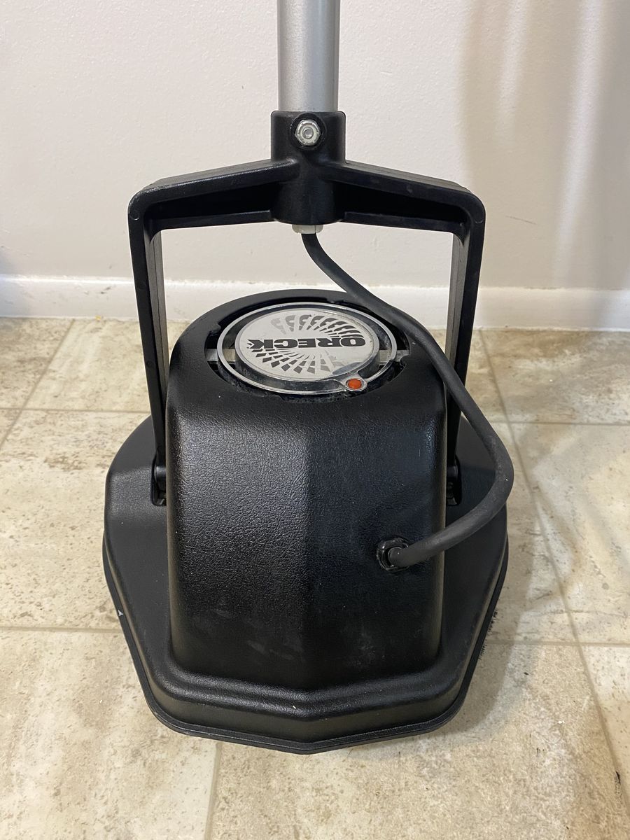 Main image 6