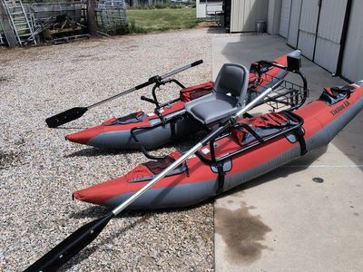 INFLATABLE FISHING PONTOON