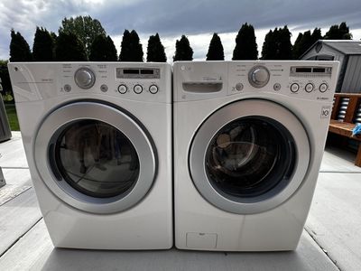 LG gas washer and dryer