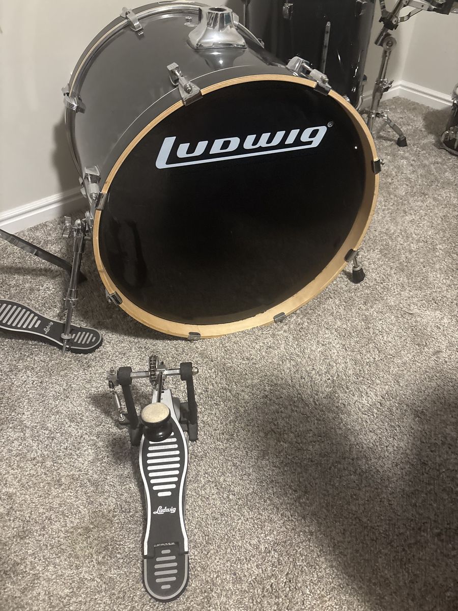 Ludwig drum set
