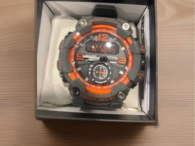Mens Activa Sport WAtch NeW