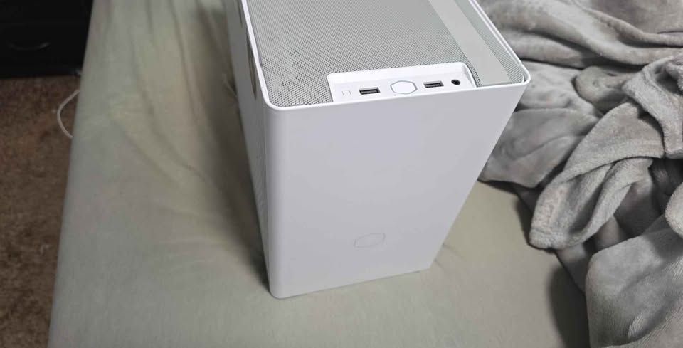 Desktop pc Ryzen 5500 16gb ddr4 ram 120gb  3070 8gb