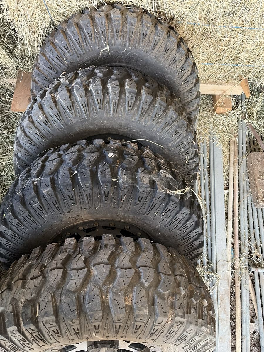 Set of 4 Sedona Rock-A-Billy UTV Tires with System 3 Beadlock Wheels