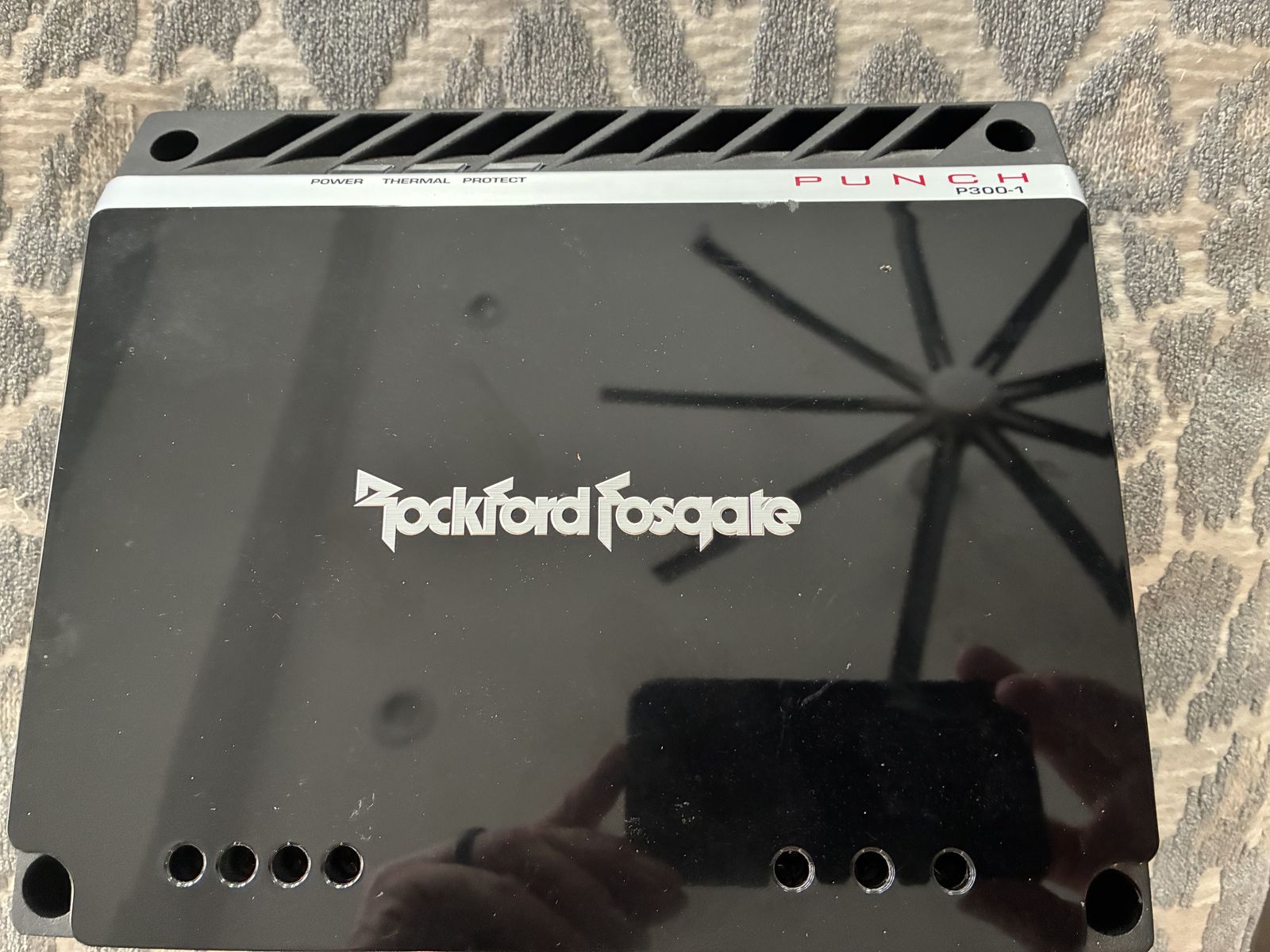 Rockford Fosgate p300-1 amplifier