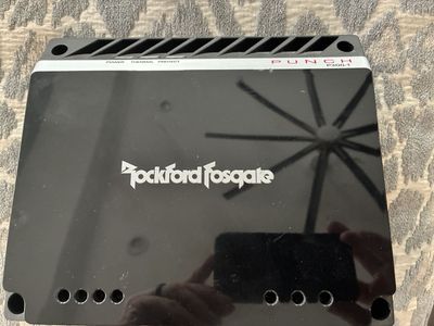 Rockford Fosgate p300-1 amplifier