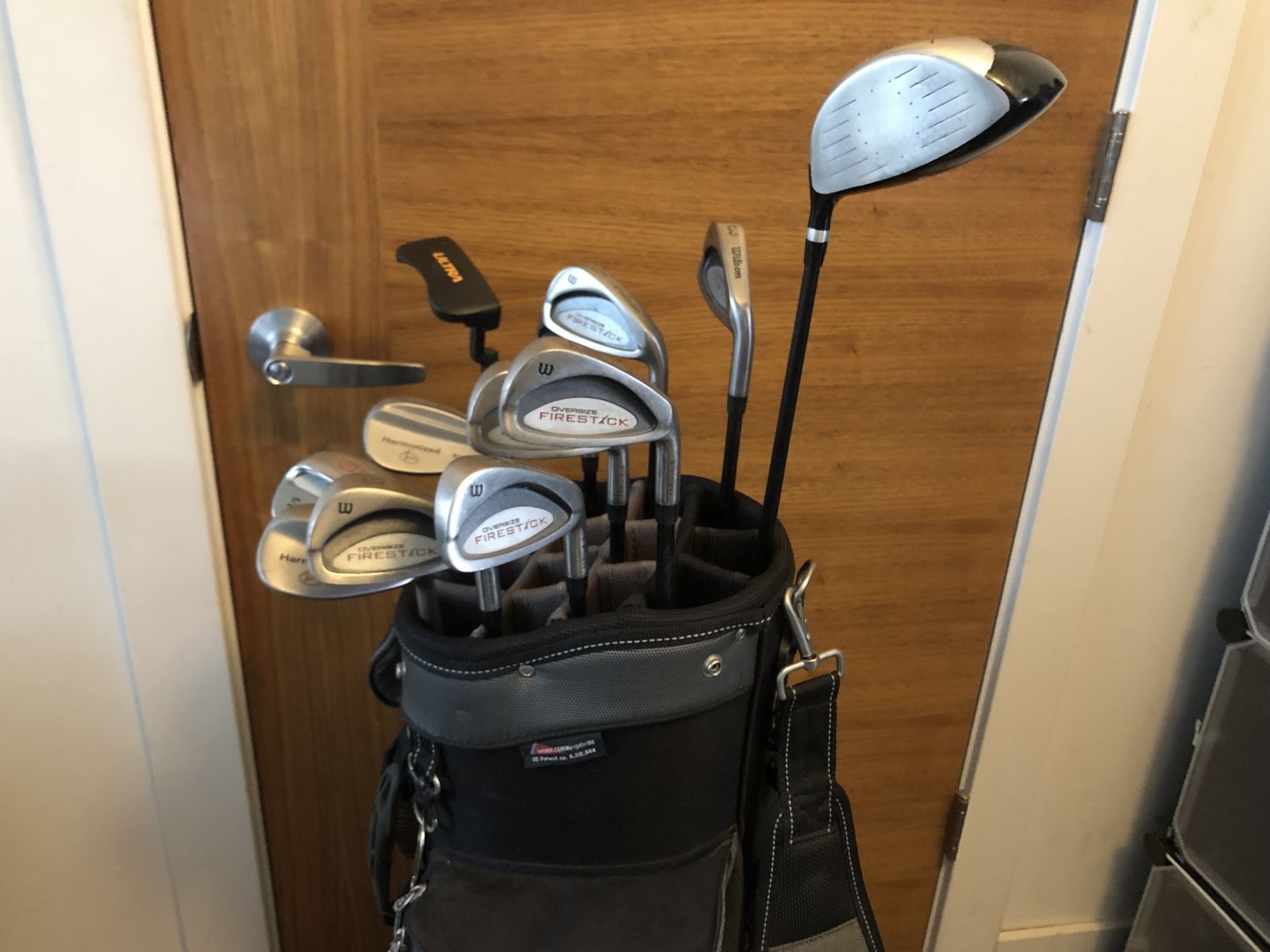 Mens Wilson Ultra Firestick Harmonized Beginner Golf Club Set