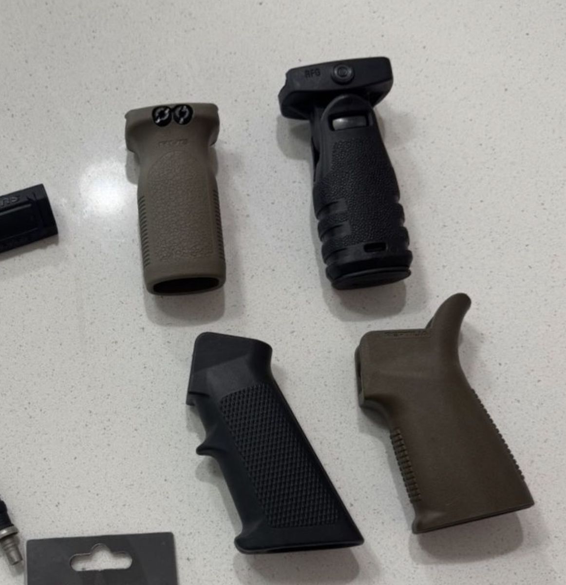 Tactical Rifle Accessories Lot - Grips 